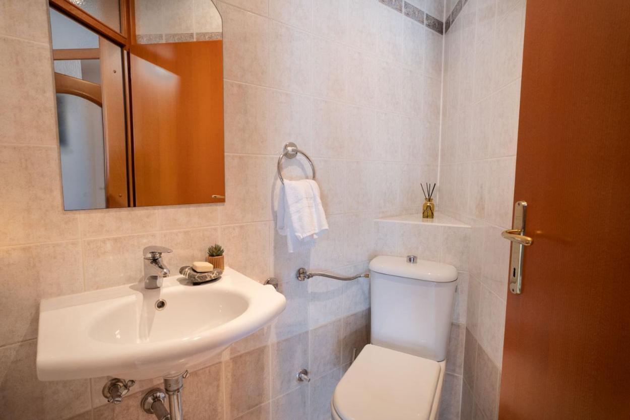 Apartment Ajdi Ajdovščina Eksteriør billede