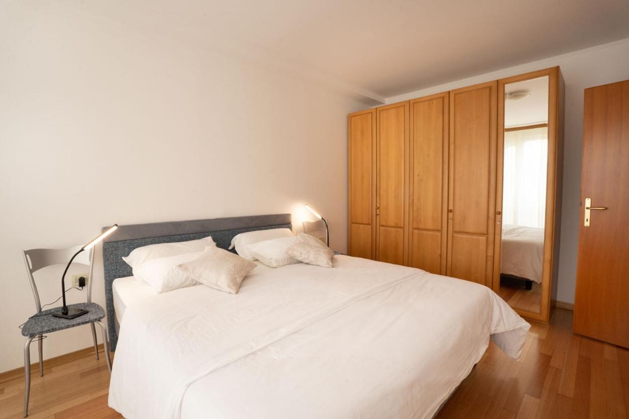 Apartment Ajdi Ajdovščina Eksteriør billede
