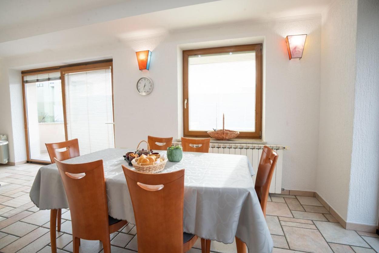 Apartment Ajdi Ajdovščina Eksteriør billede